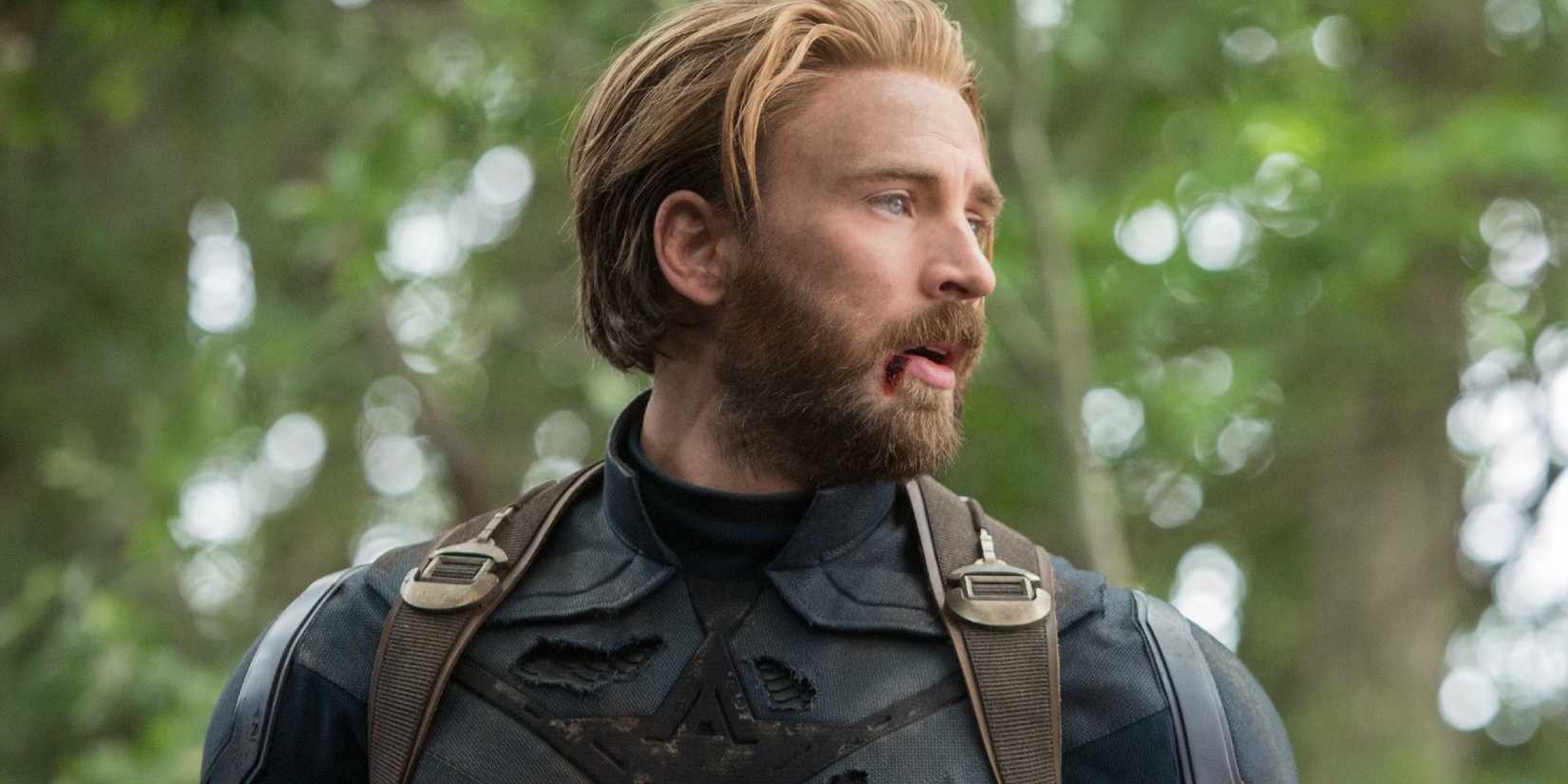 Capitão América de Chris Evans em Vingadores: Guerra Infinita com expressão chocada
