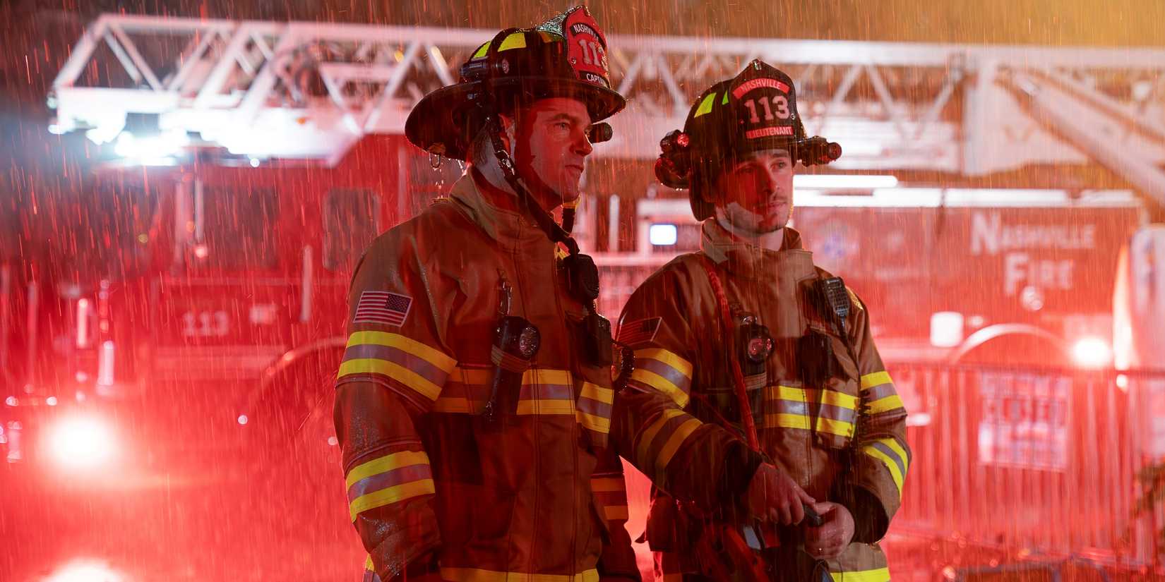 9-1-1 Nashville Premiere Reveals Shocking Secret Son Twist Chris O'Donnell as Don Hart and Michael Provost as Ryan Hart in 9-1-1 Nashville