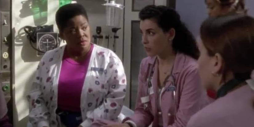 Julianna Margulies and Yvette Freeman in ER 
