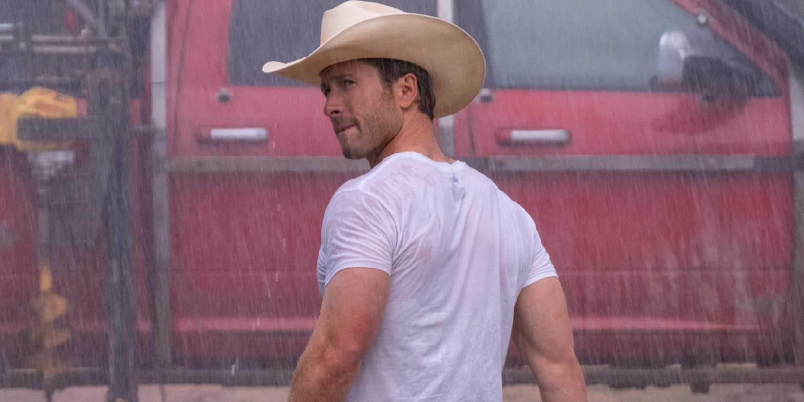 Glen Powell no filme Twisters.