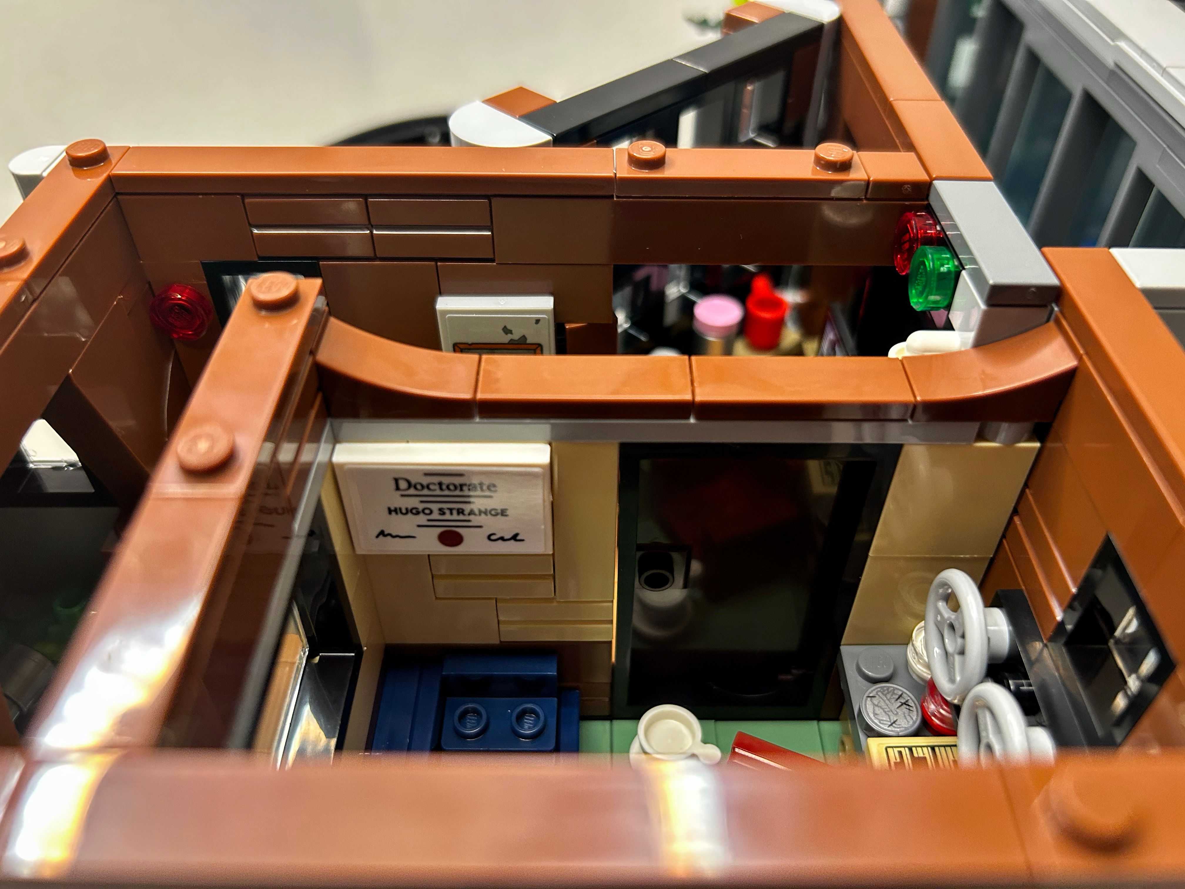 LEGO Batman Arkham Asylum Set Review and Build Guide