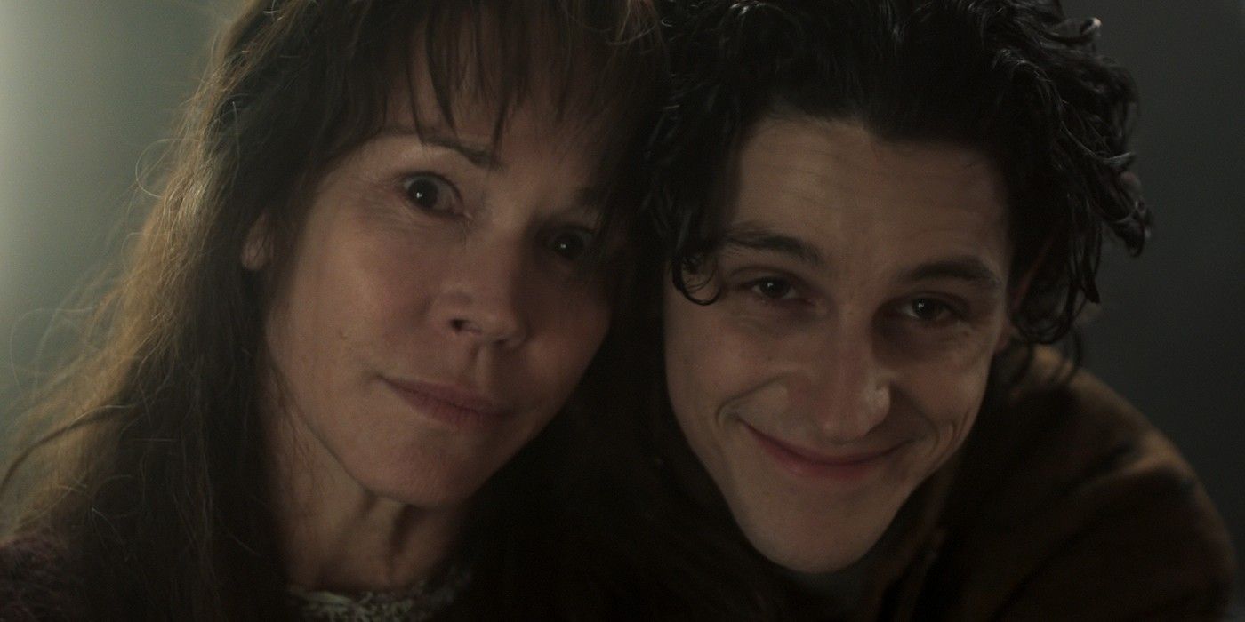 Wednesday Season 2: Isaac Night's Death Scene Homages Evil Dead