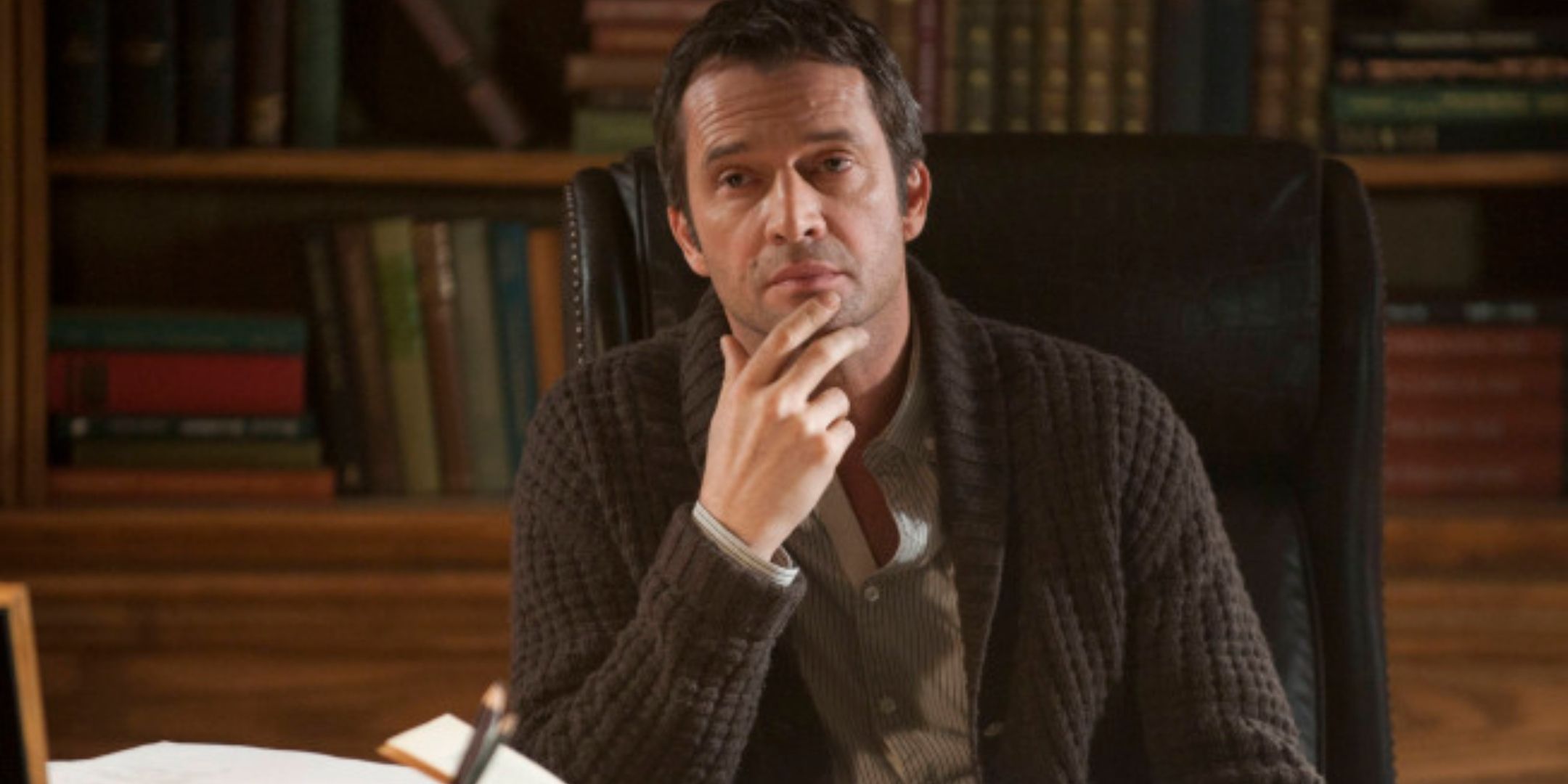 James Purefoy nei panni di Joe Carroll