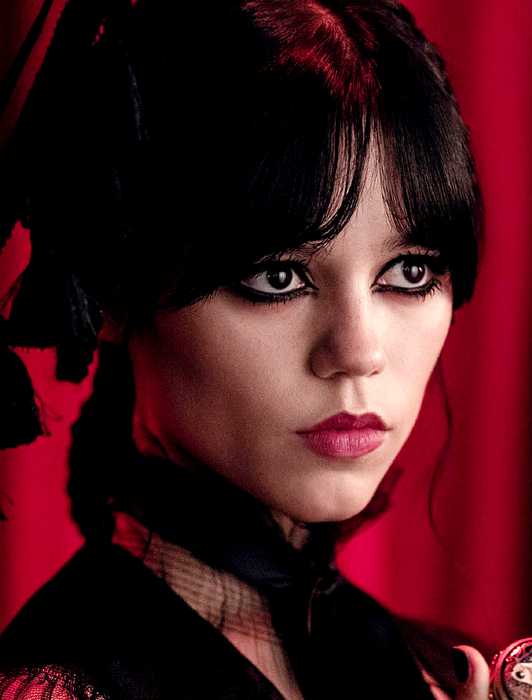 The Harry Potter Remake's New Filch Actor Was Already In The Movies ...