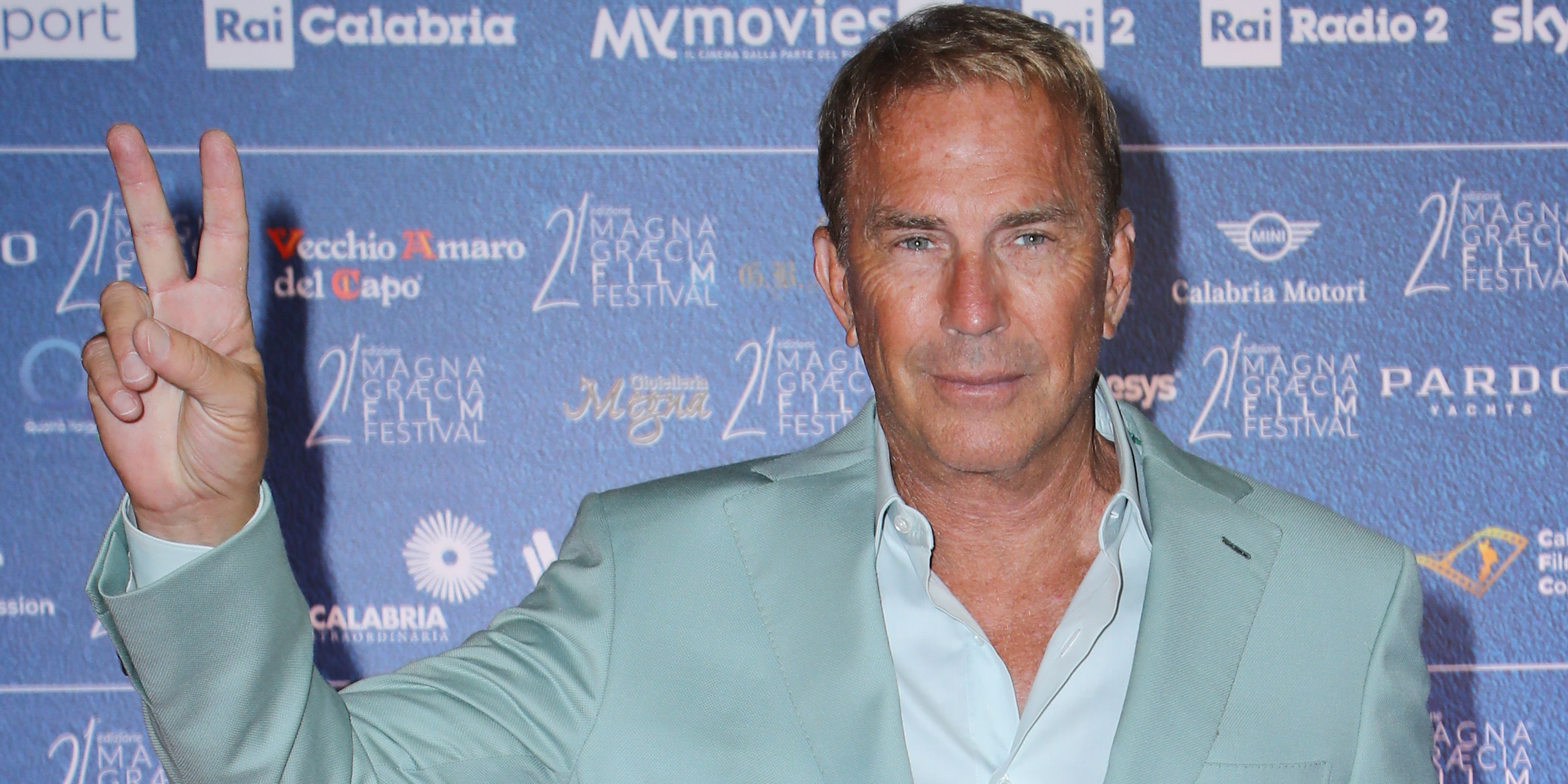 Kevin Costner durante una scena in Horizon: An American Saga