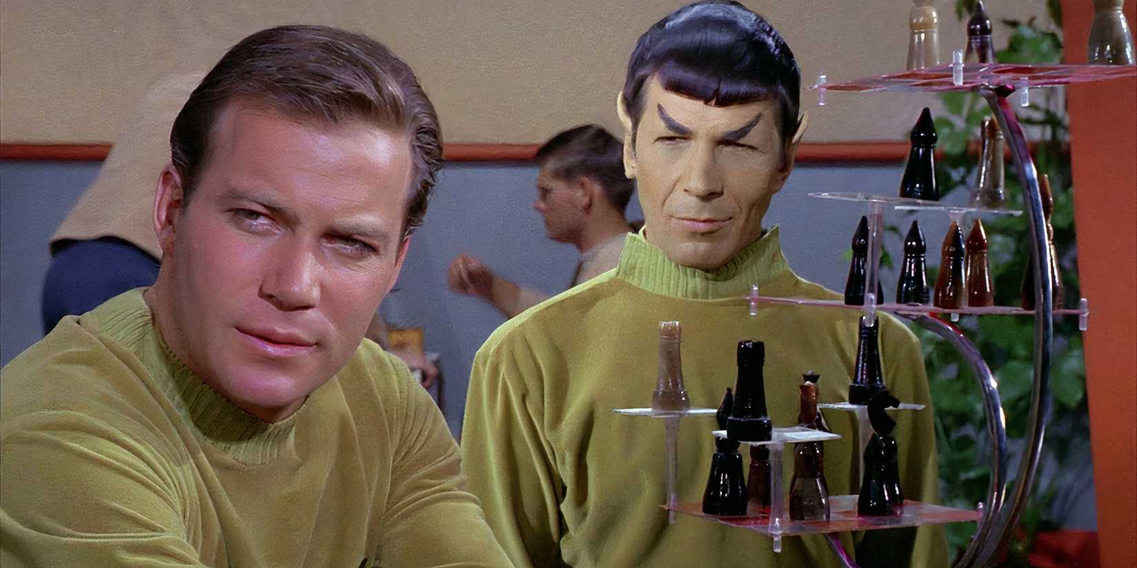 Kirk and Spock Star Trek TOS 3D Chess