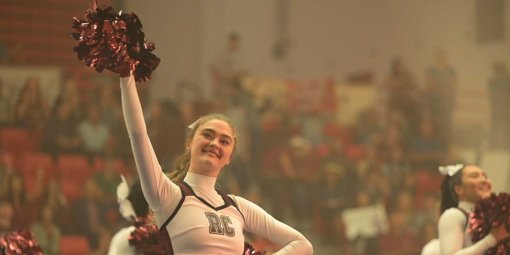 Lizzy Greene cheerleading from Ransom Canyon