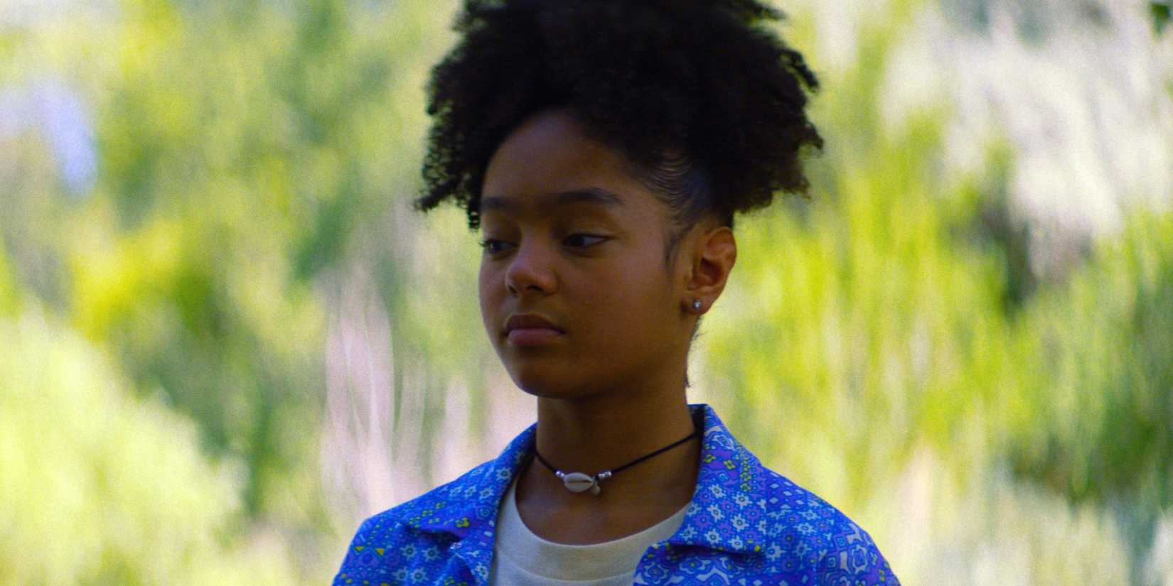 Madalen Mills looking freaked out from Summering