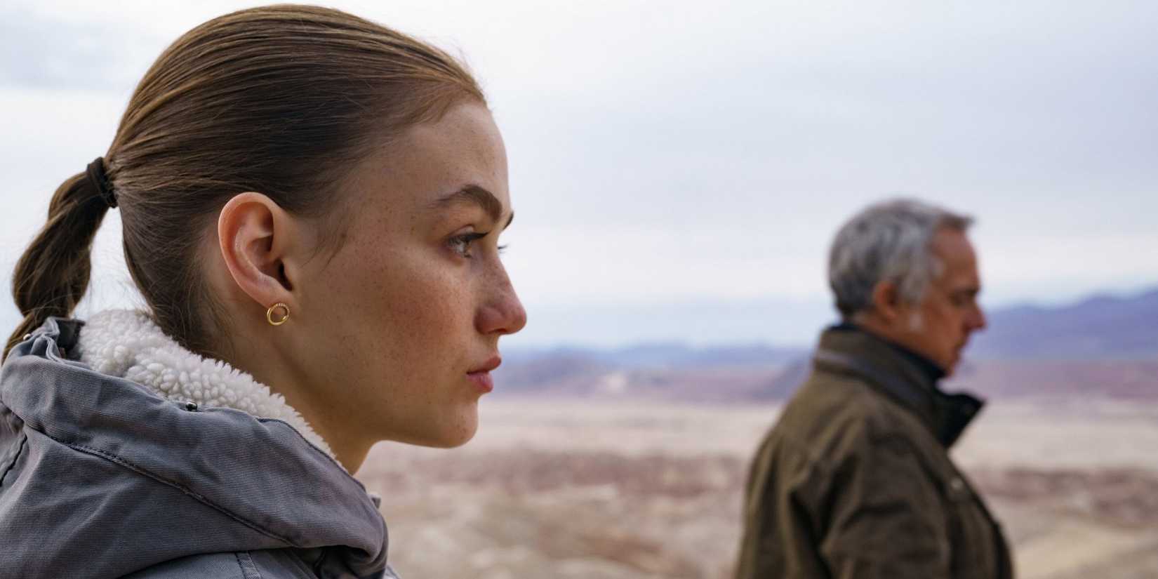 Madison Lintz como Maddie Bosch e Titus Welliver como Harry Bosch em Bosch