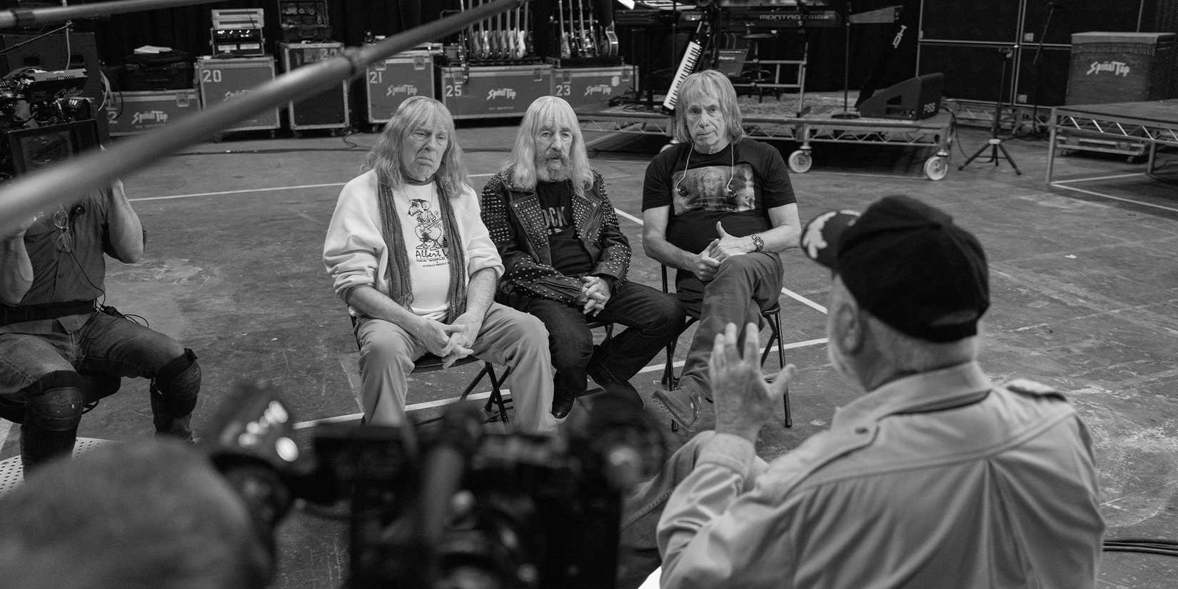 Marty DiBergi interviewing Spinal Tap in Spinal Tap ii the end continues