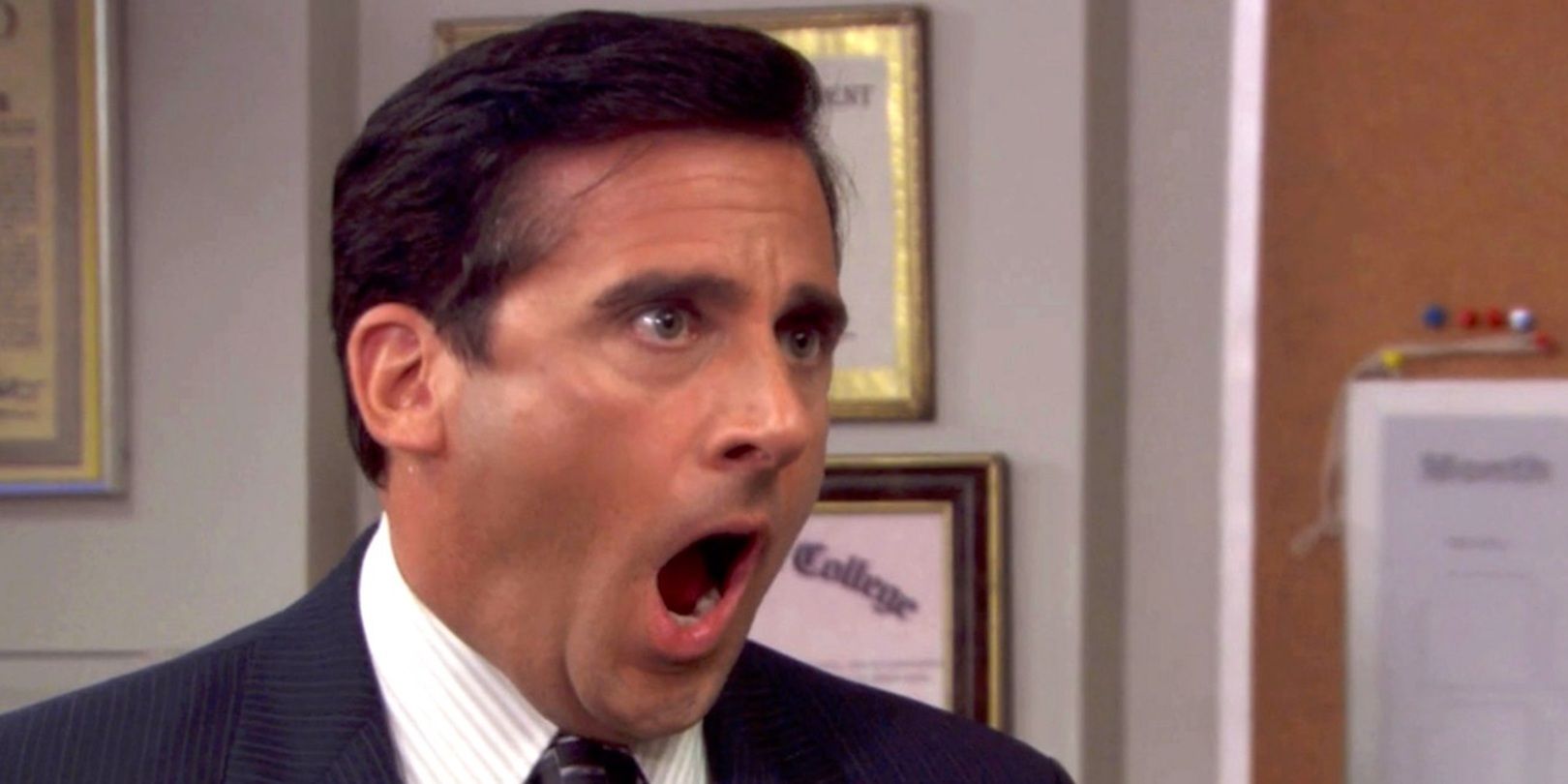 Michael urlando vedendo Toby tornare nell'ufficio