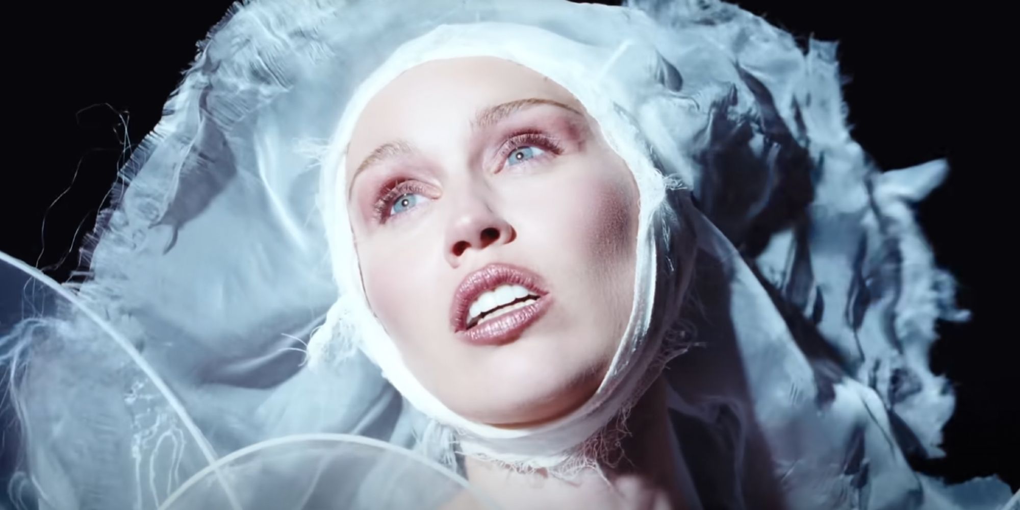 Miley Cyrus' Powerful Fleetwood Mac Collaboration On Secrets