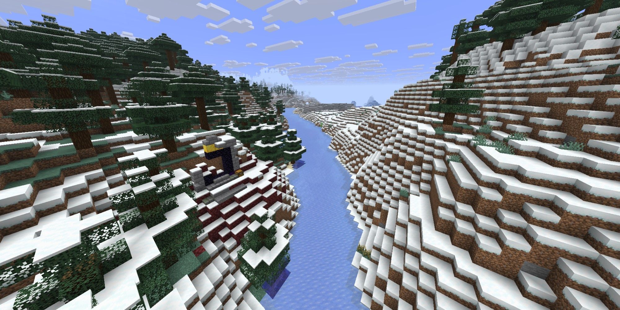 Biome Taiga innevato con portale distrutto in Minecraft