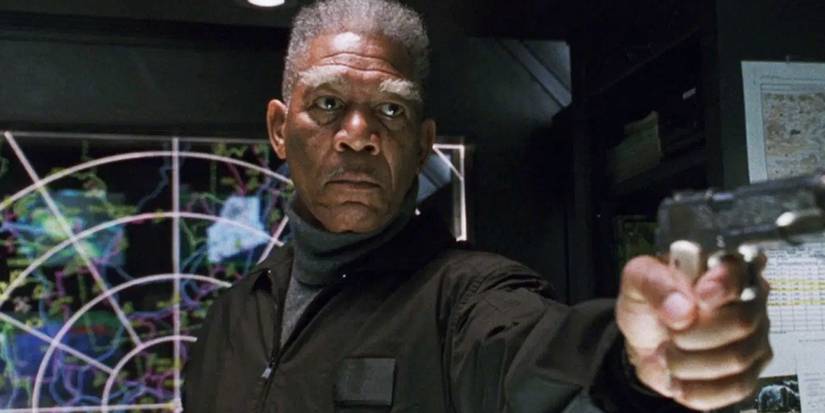 Morgan Freeman pointing a gun in Dreamcatcher