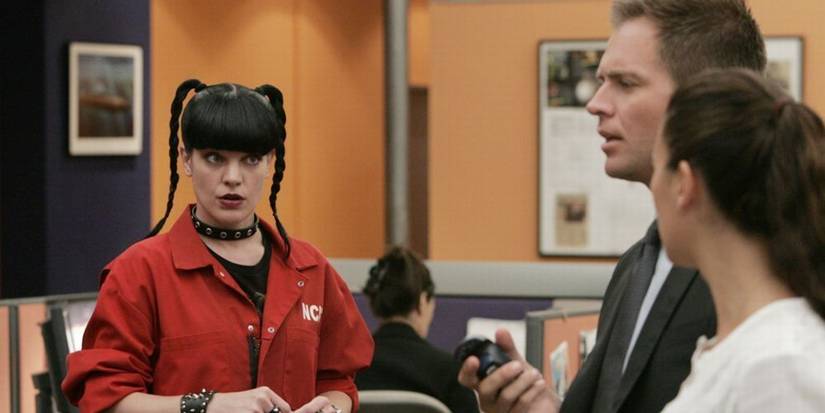 Abby Sciuto (Pauley Perrette), Tony DiNozzo (Michael Weatherly), and Ziva David (Cote de Pablo) in NCIS
