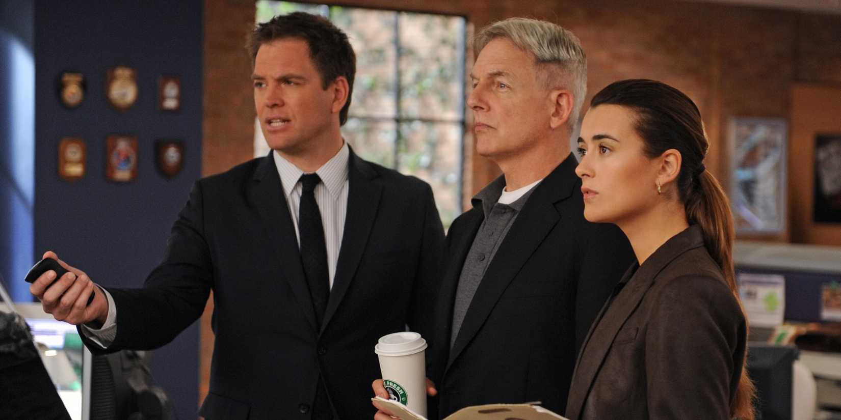 Tony DiNozzo (Michael Weatherly), Jethro Gibbs (Mark Harmon), and Ziva David (Cote de Pablo) in NCIS