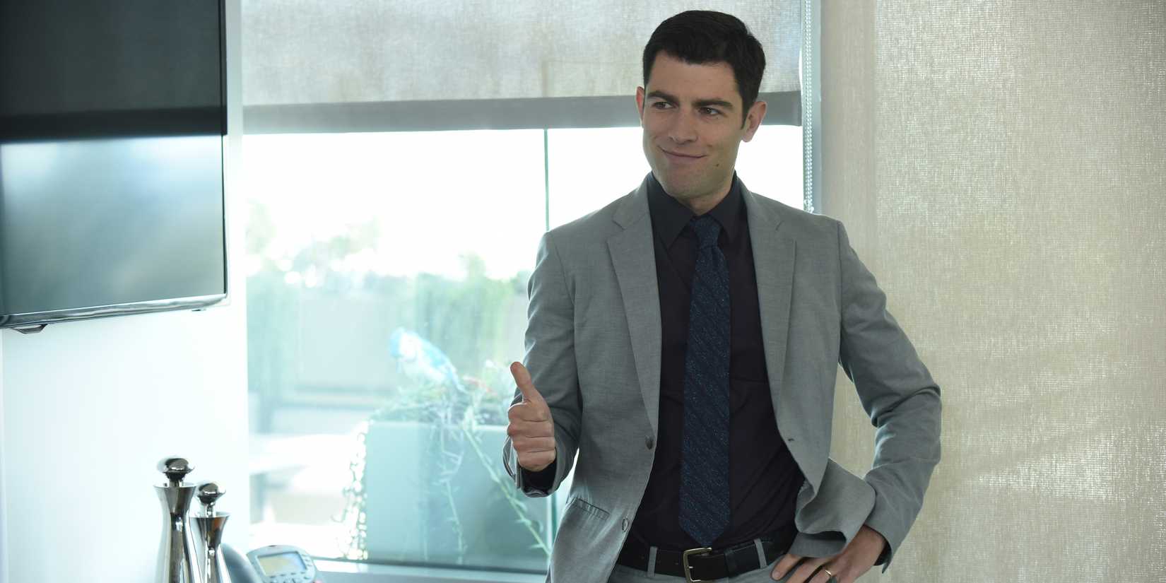 Schmidt de New Girl dando um joinha