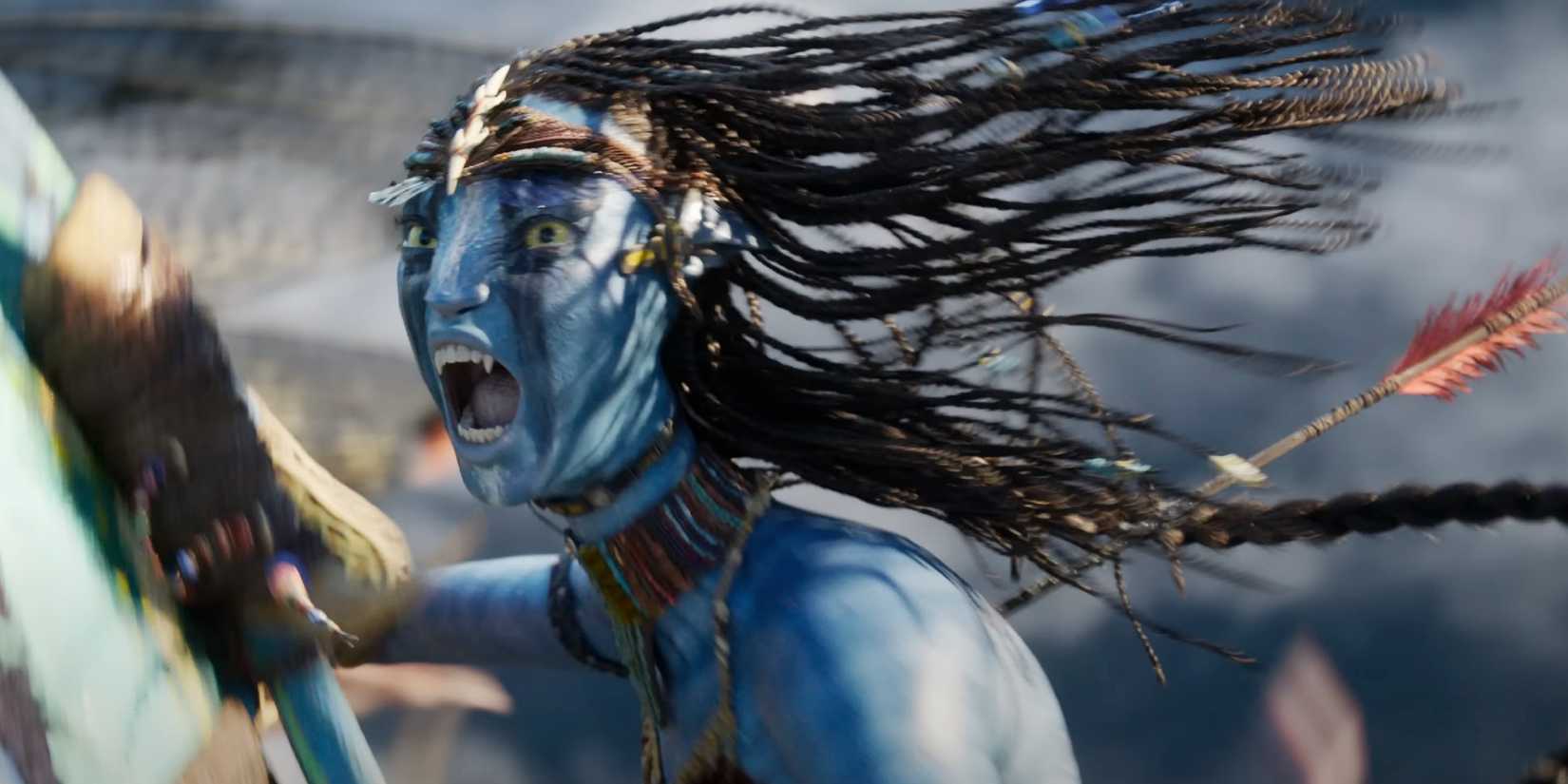 Neytiri sH๏τ with arrow in Avatar: Fire and Ash