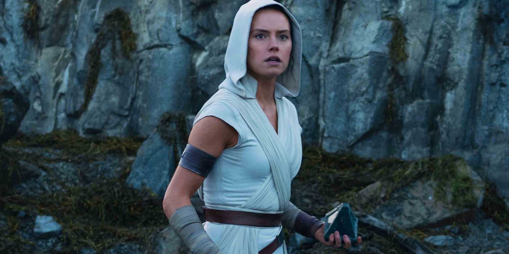 Daisy Ridley's New Movie With Star Wars Alum Secures Release For Next Year