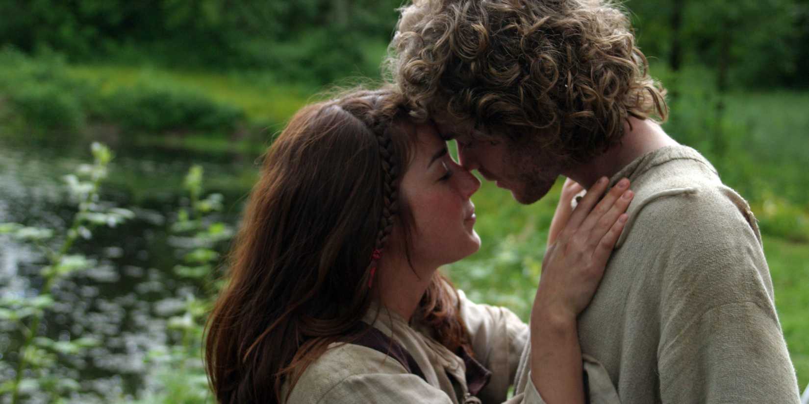 Sean Ashmore as Ged and Kristin Kreuk as Tenor, who bends down for a kiss on Earthsea.