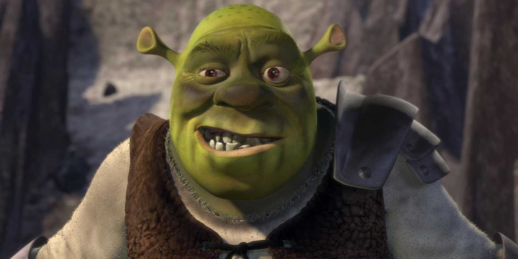 Shrek sorrindo sem graça