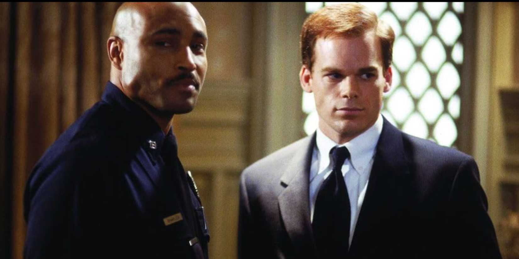 Keith (Matthew St. Patrick) e David (Michael C. Hall) em Six Feet Under