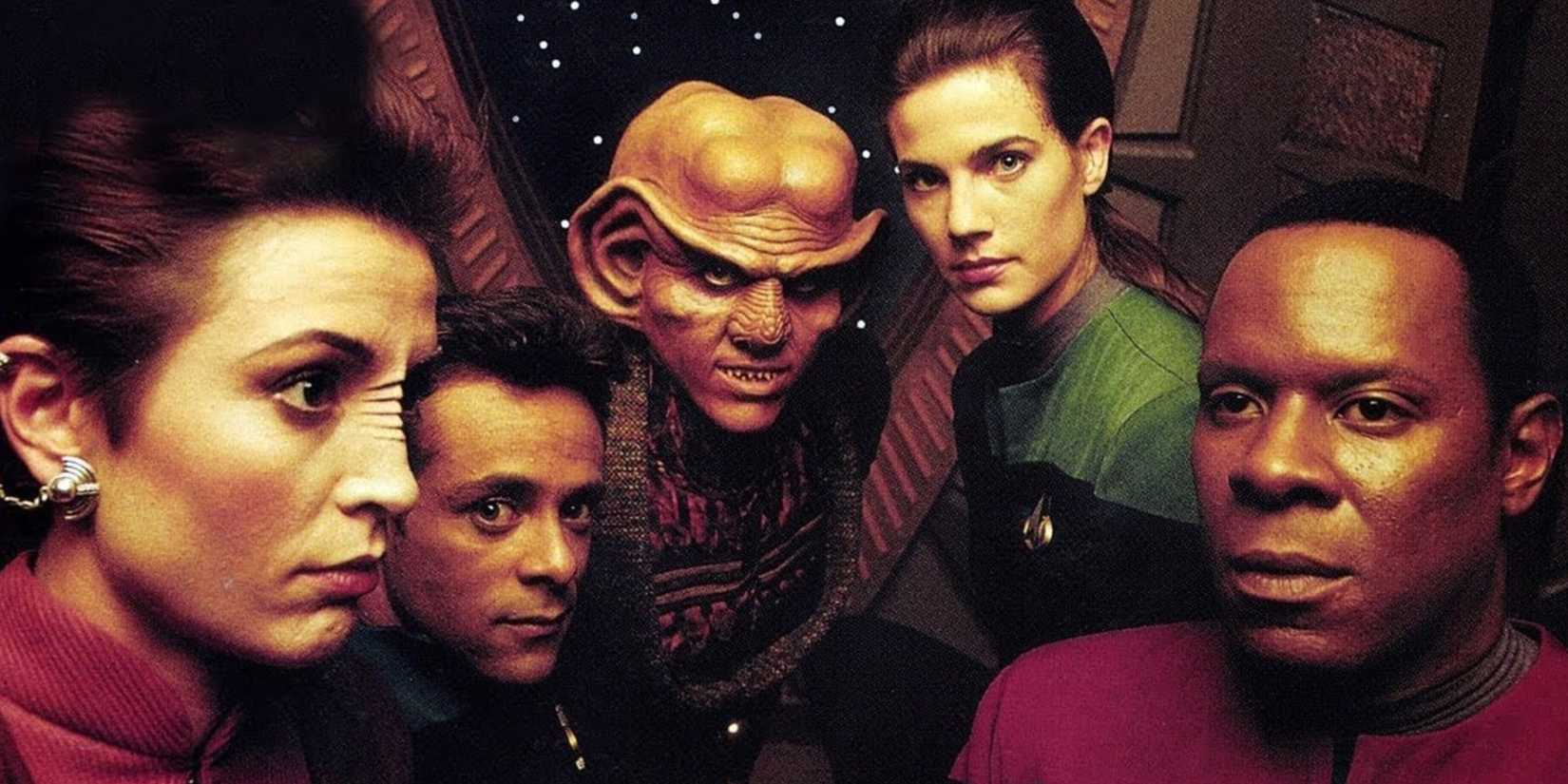 The cast of Deep Space 9 in the Pilot episode Emissary