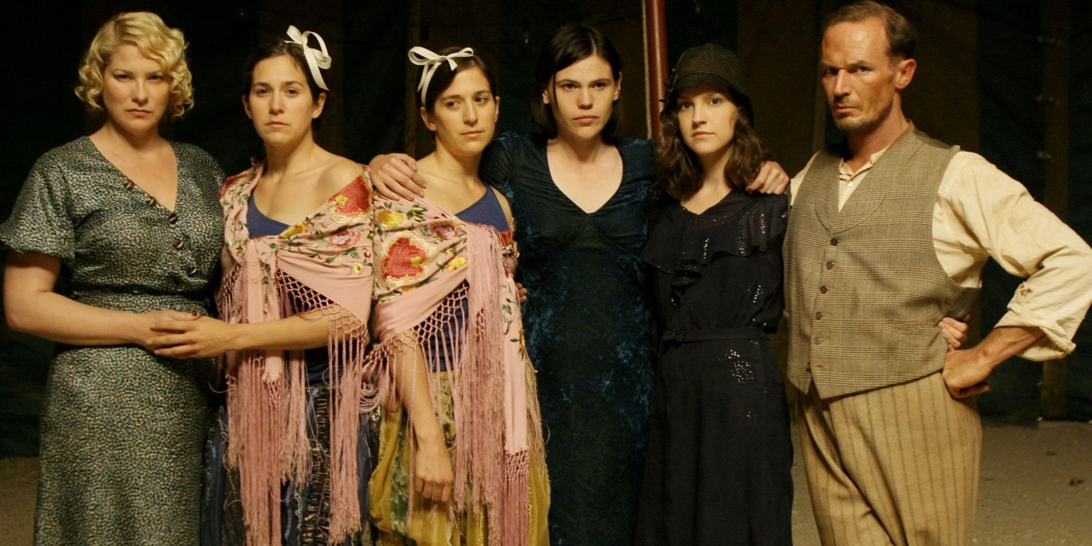 Il cast principale di Carnivale