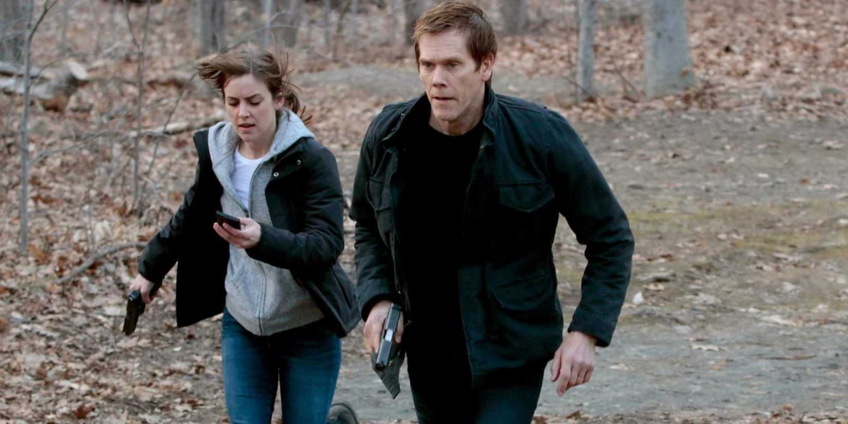 Max (Jessica Stroup) and Ryan (Kevin Bacon) on The Following