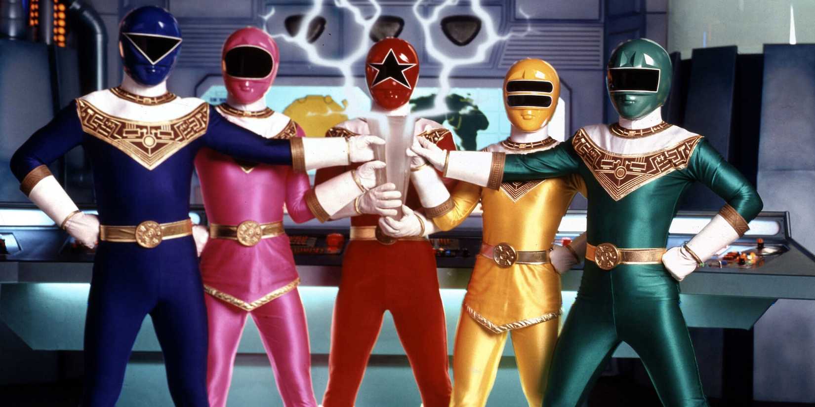 The Rangers with the Zeo crystal in Power Rangers Zeo