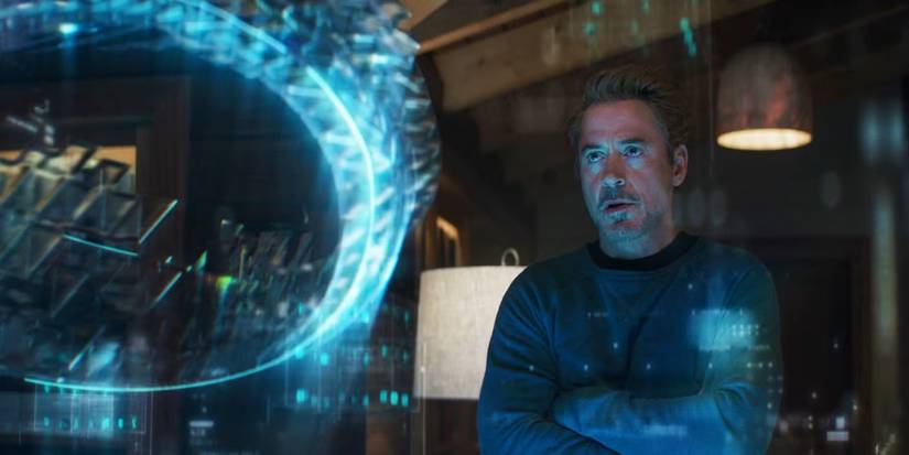 Tony Stark descobrindo a viagem no tempo no MCU