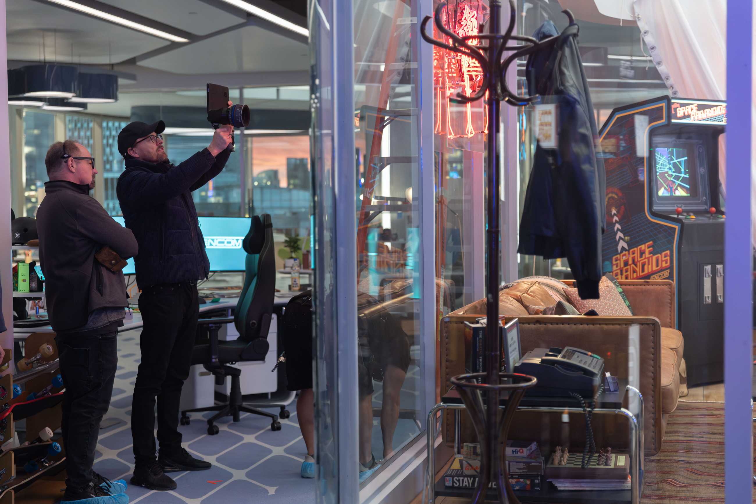 TRON Ares Set Visit BTS PH๏τo Flynn Office
