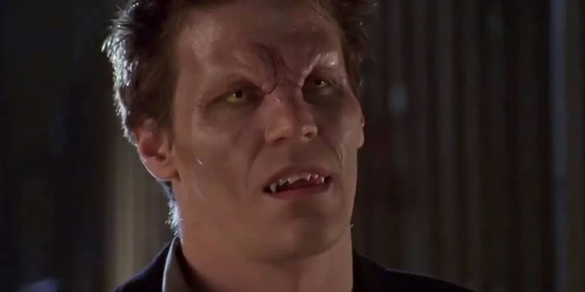 Angelus snarling in Buffy the Vampire Slayer