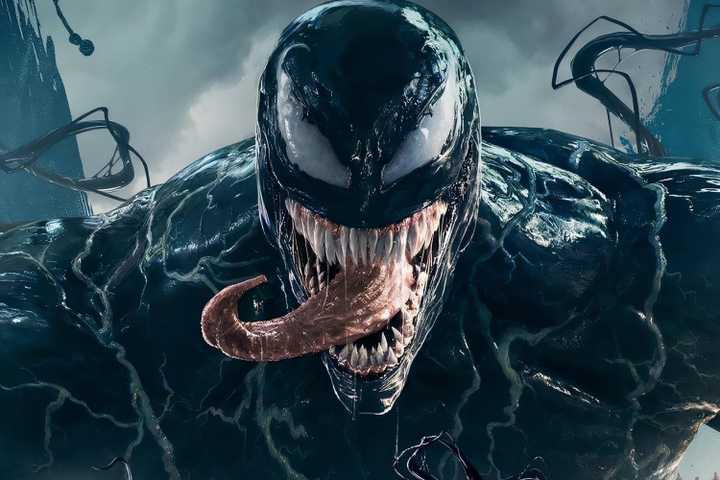 Venom Ripping Out Venom | ScreenRant