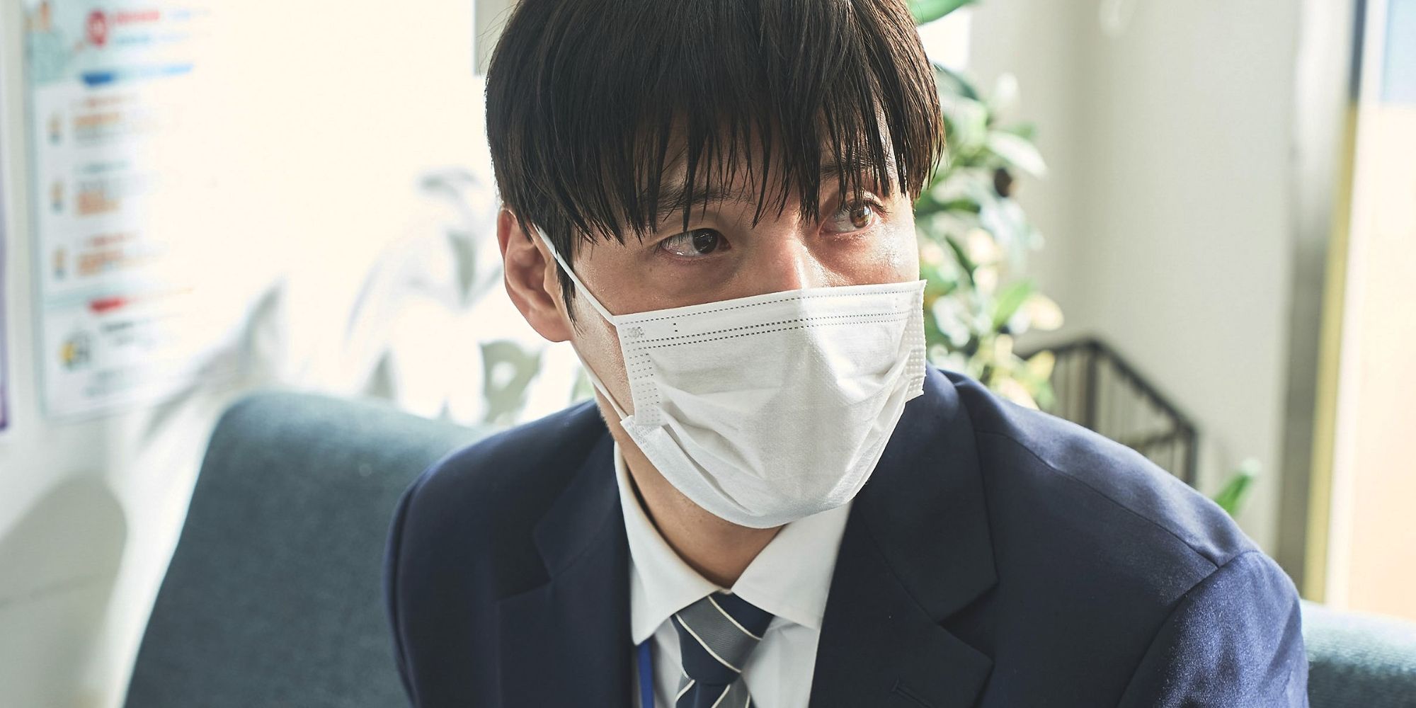 Netflix's Must-Watch Korean Thriller: Wall to Wall With Squid Game Star