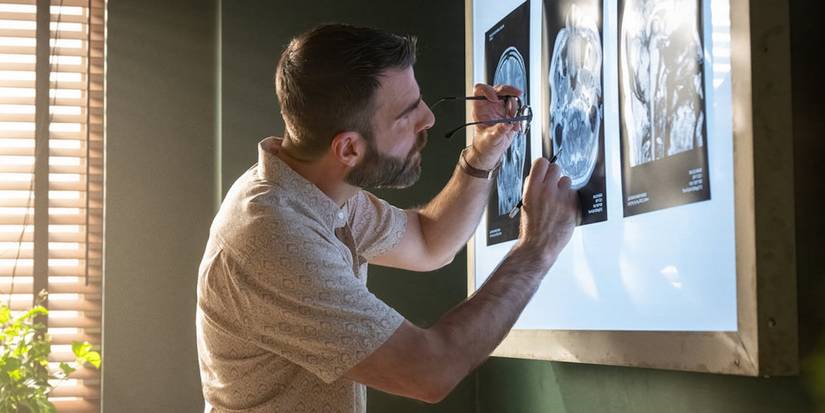 Zachary Quinto as Dr. Oliver Wolf in Brilliant Minds season 2
