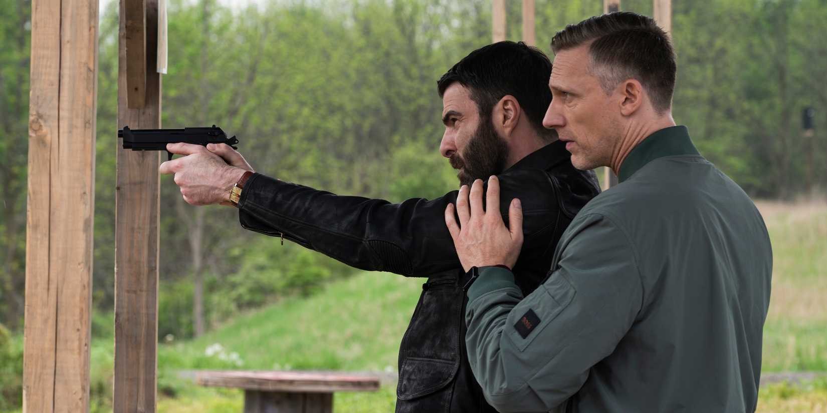 Zachary Quinto e Teddy Sears em Brilliant Minds