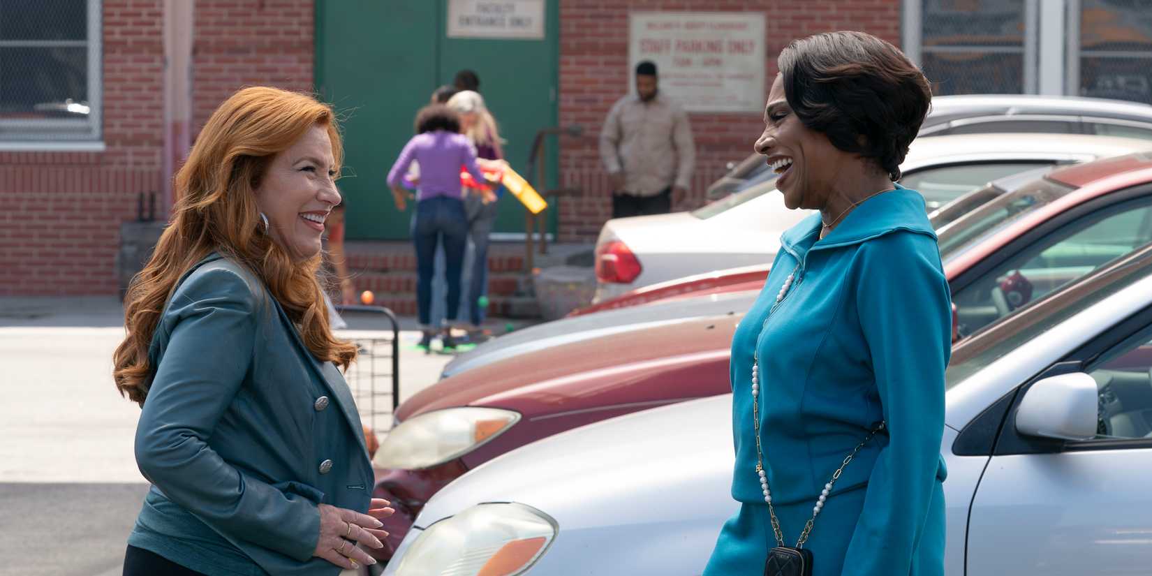 Lisa Ann Walter as Melissa Schemmenti talking to Sheryl Lee Ralph's Barbara Howard in the Abbott Elementary season 5 premiere.