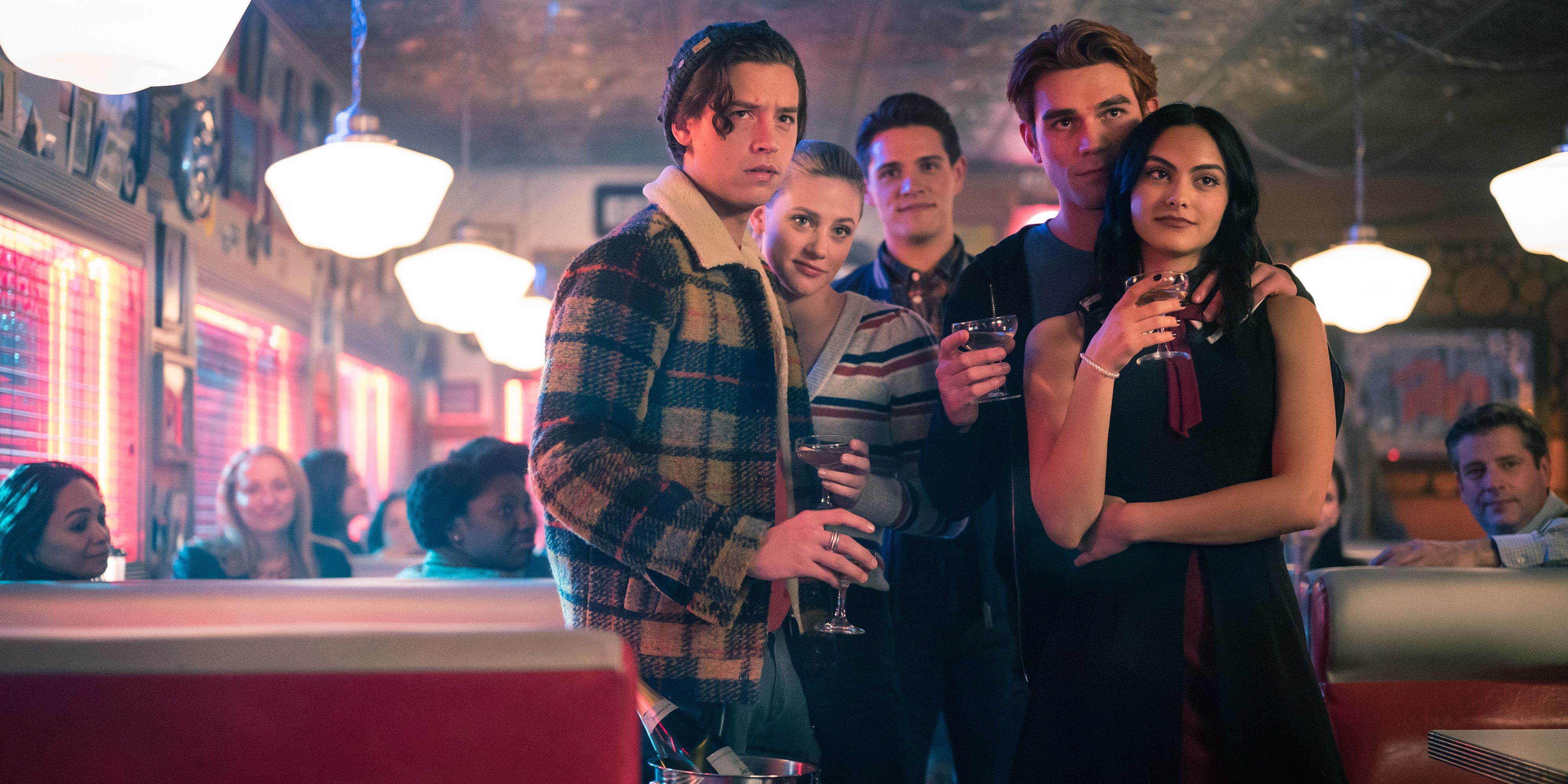 Disney+ pripravlja serijo 'Afterlife With Archie' z ustvarjalci 'Riverdale'