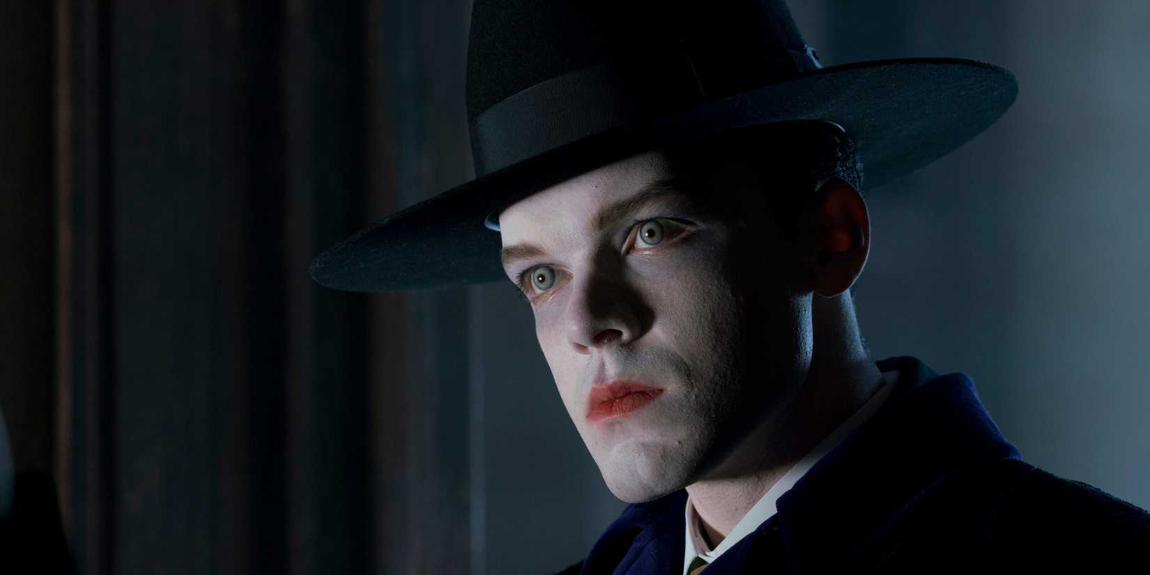 Cameron Monaghan como Jeremiah em Gotham