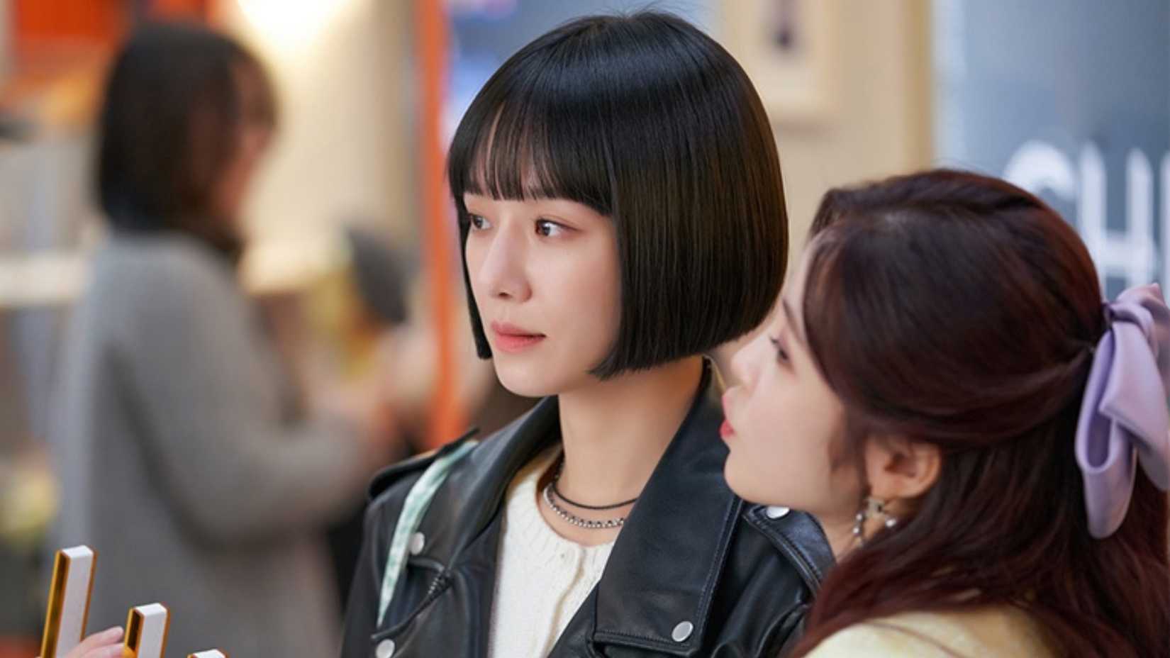 Park Gyu-young como Seo Ah-ri em Celebridade.