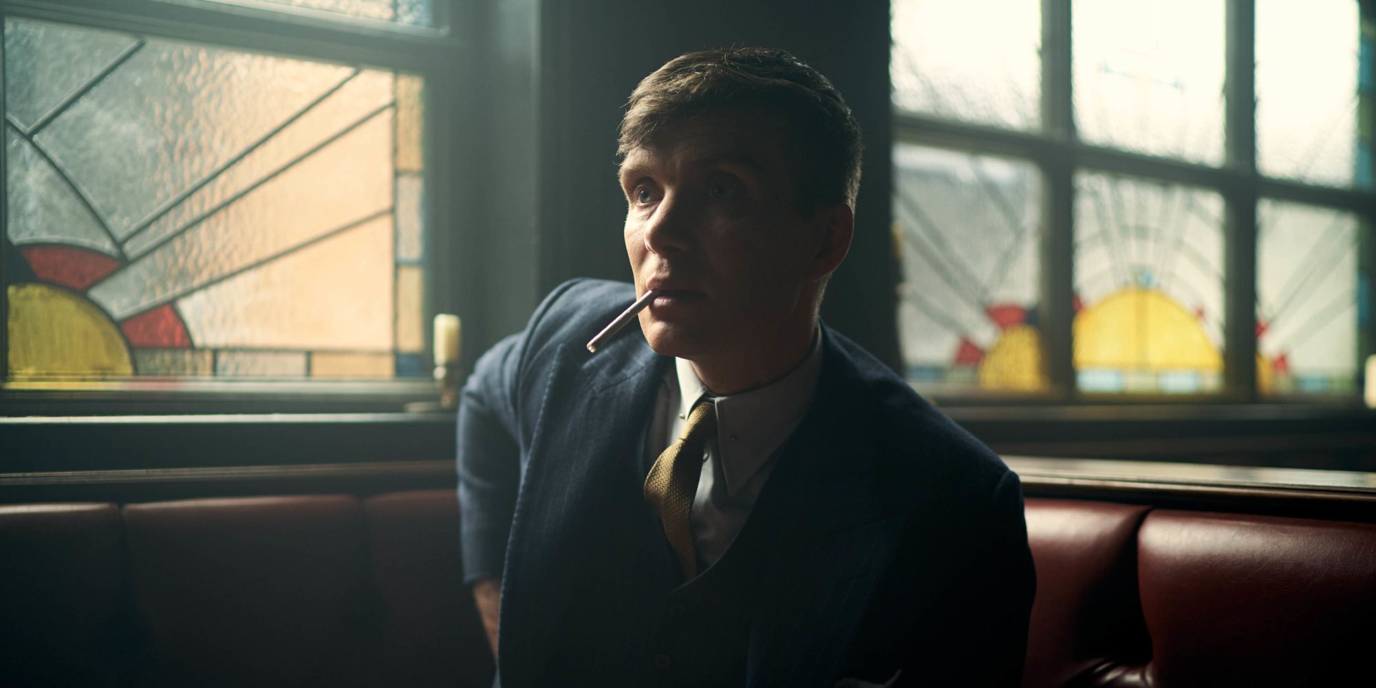 Cillian Murphy nei panni di Tommy Shelby