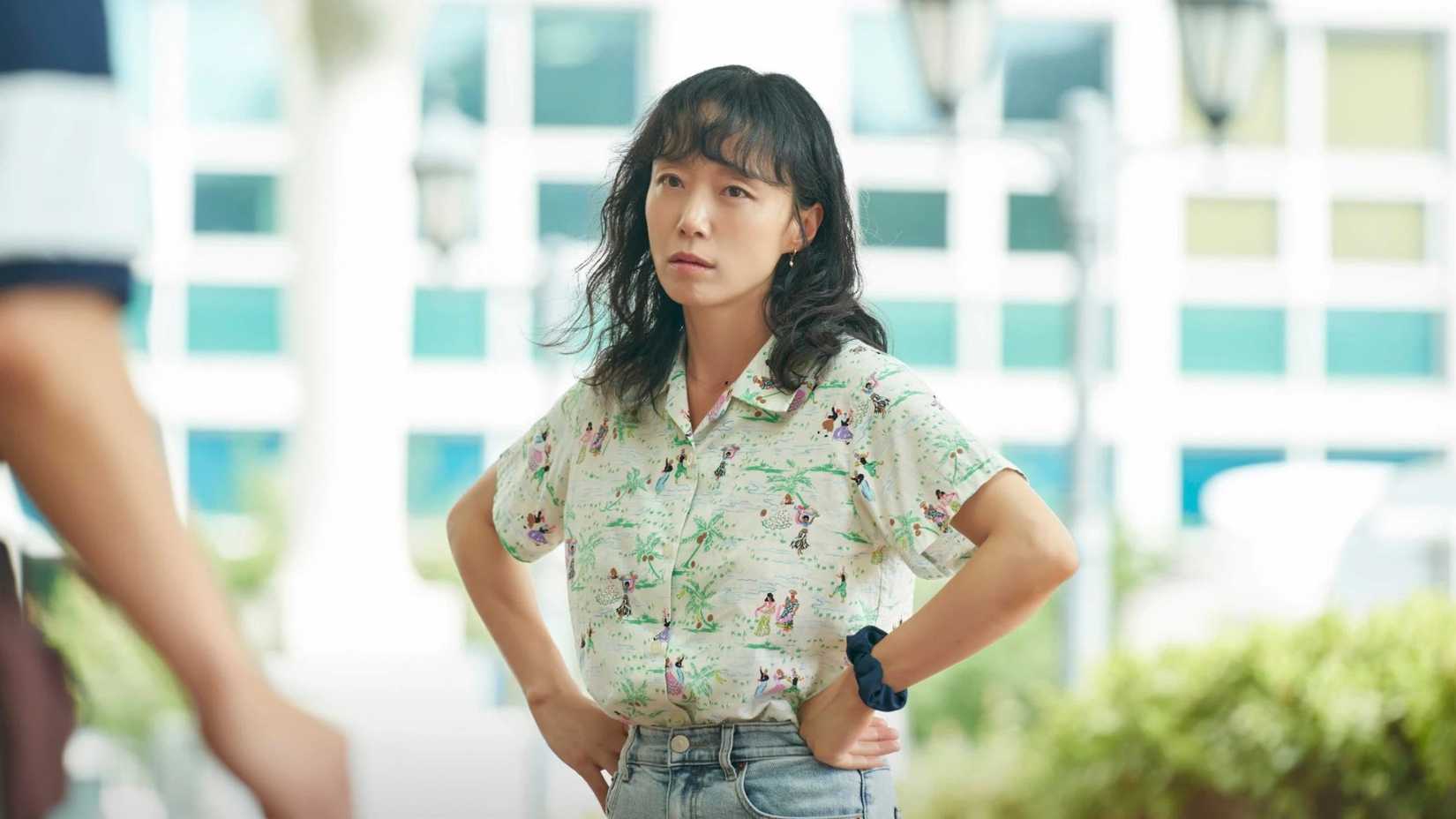 Jeon Do-yeon como Nam Haeng-seon em Crash Course in Romance.