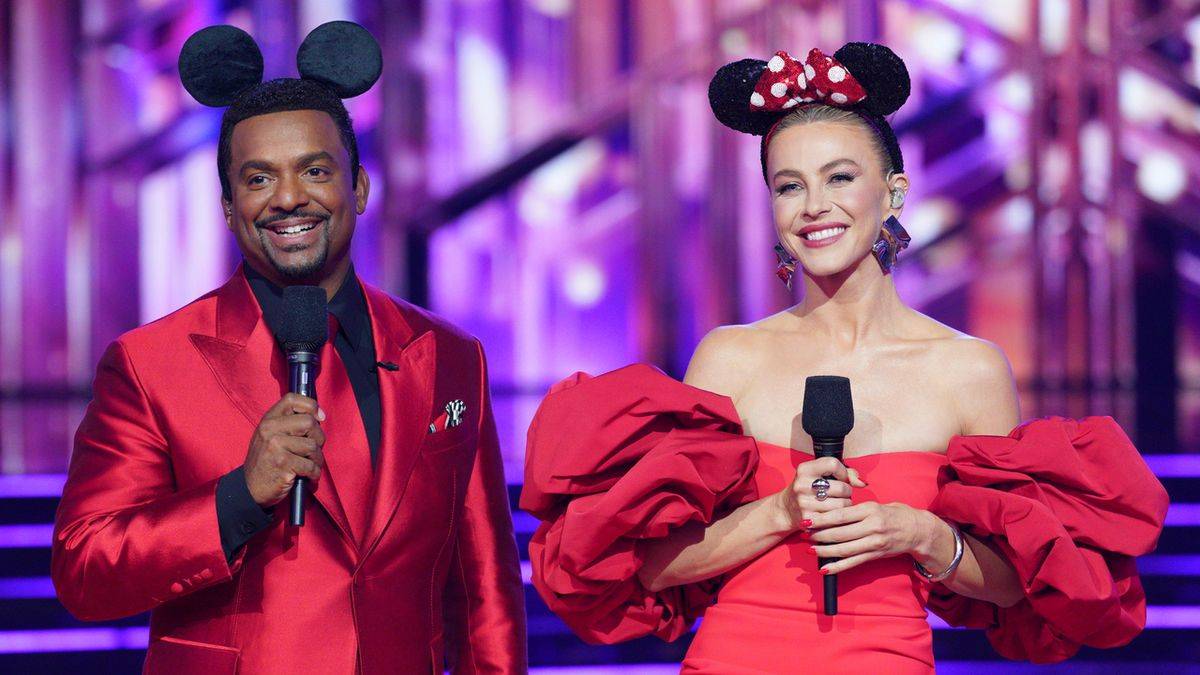 Every Spoiler From Dancing With The Stars Season 34 Disney Night