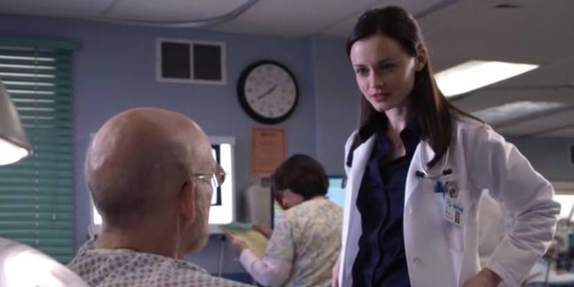 Julia Wise (Alexis Bledel) and a patient on ER