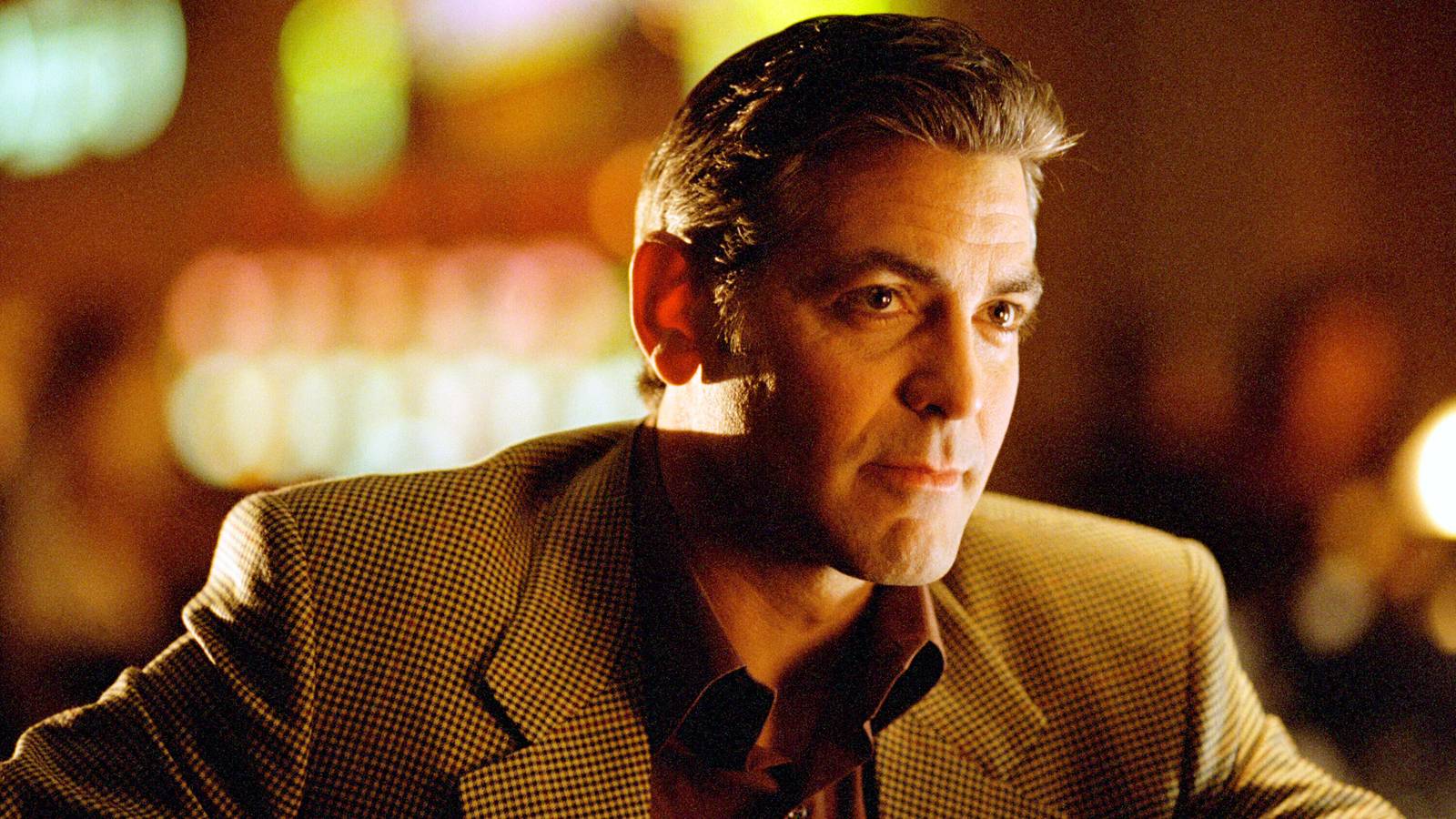 George Clooney Reacts to Louvre Heist & Ocean’s Eleven Comparisons George Clooney Reacts to Louvre Heist & Ocean’s Eleven Comparisons