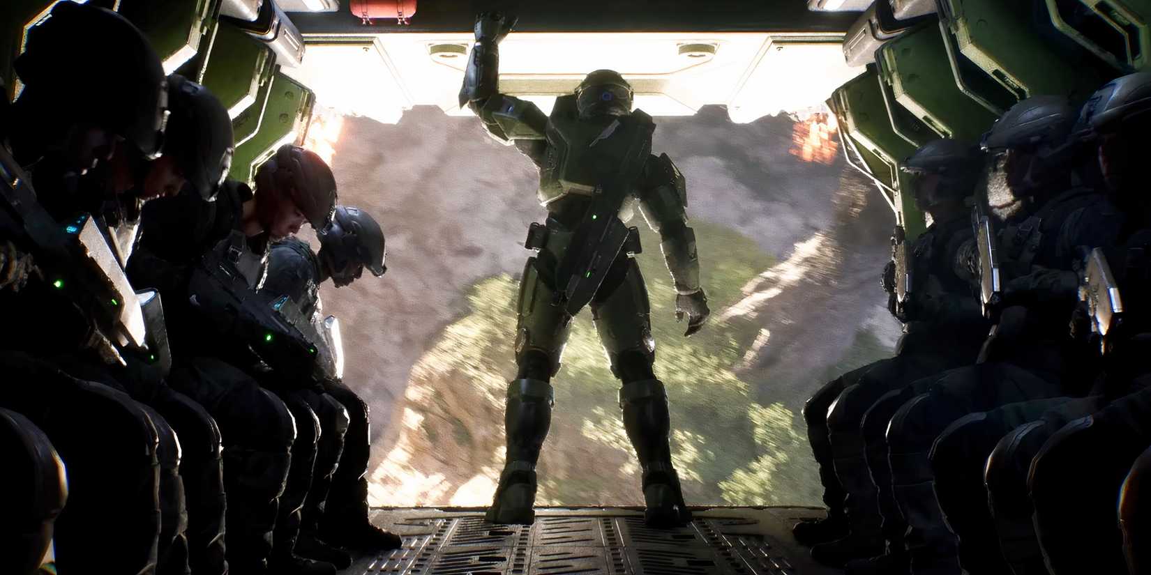 Halo CE Master Chief In Drop Ship