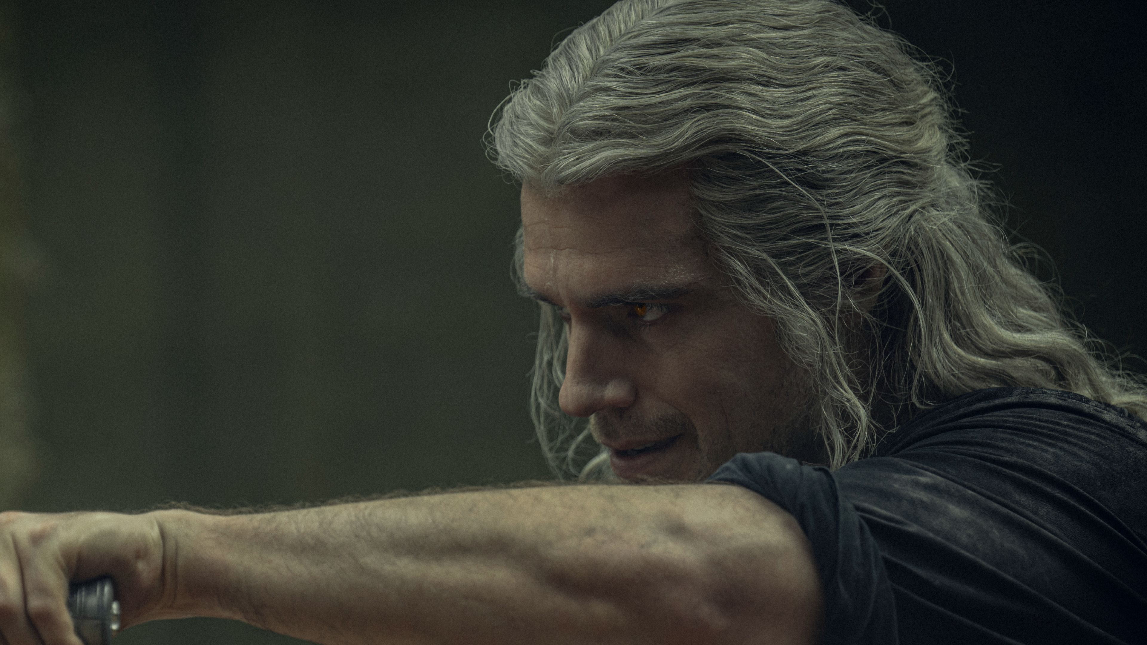 The Witcher Season 4 Seamlessly Replaces Henry Cavill With Liam Hemsworth