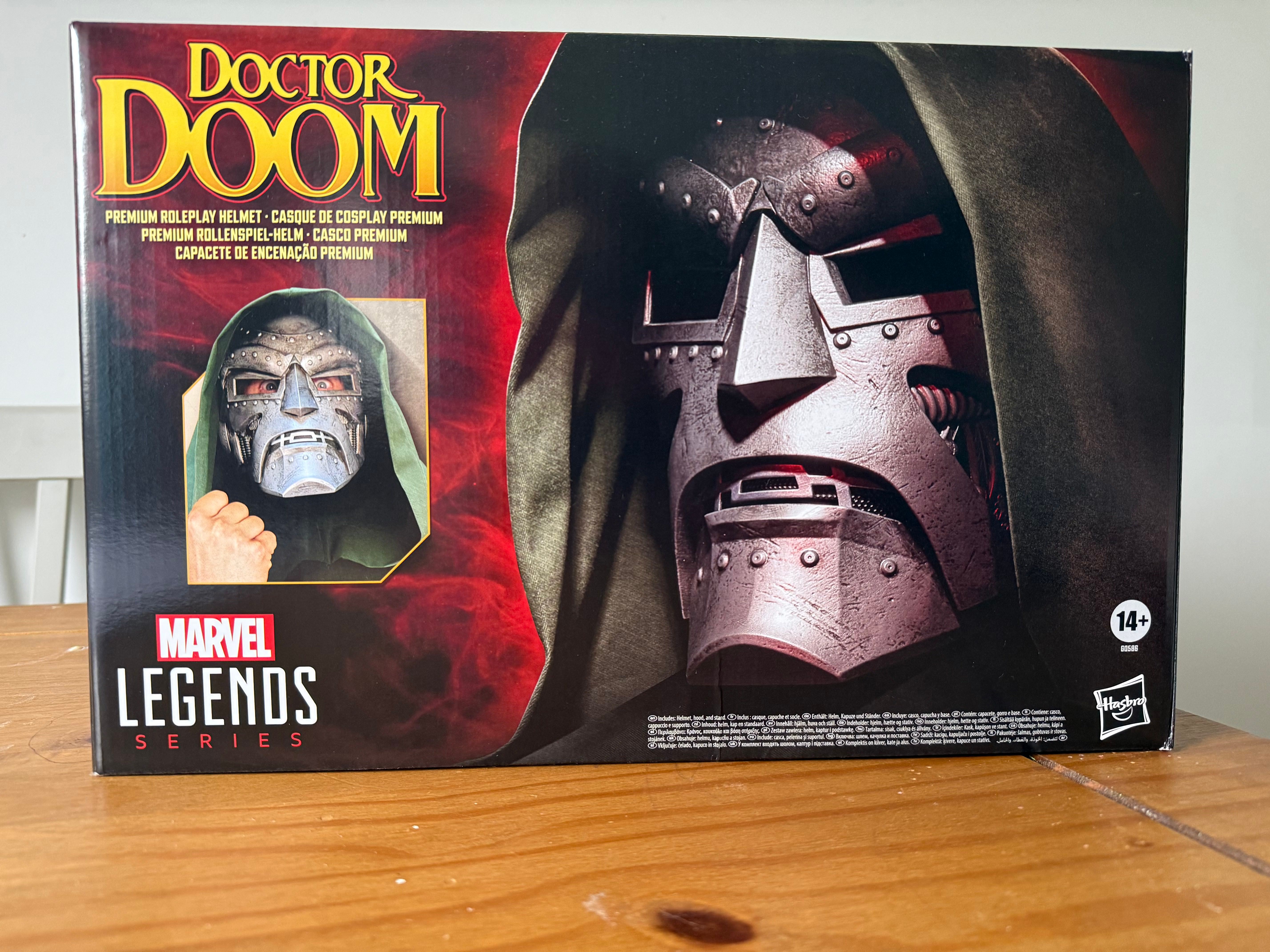 Hasbro marvel legends ドクタードゥームマスク Dr Doom Mask And Hood