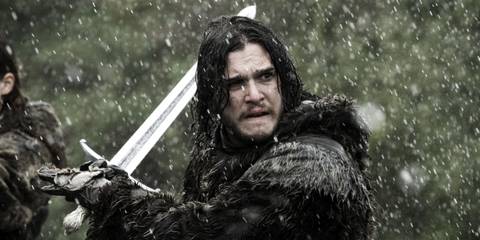 Jon Snow fighting in the rain in Game of Thrones